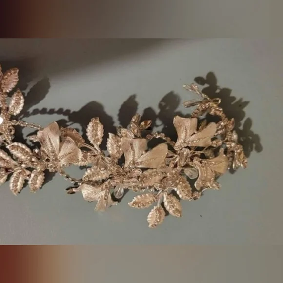 Bridal silver hair piece